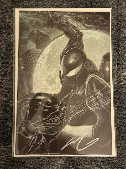 Ultimate Spider-Man #5 | Signed by John Giang | Giang Virgin Variant Exclusive