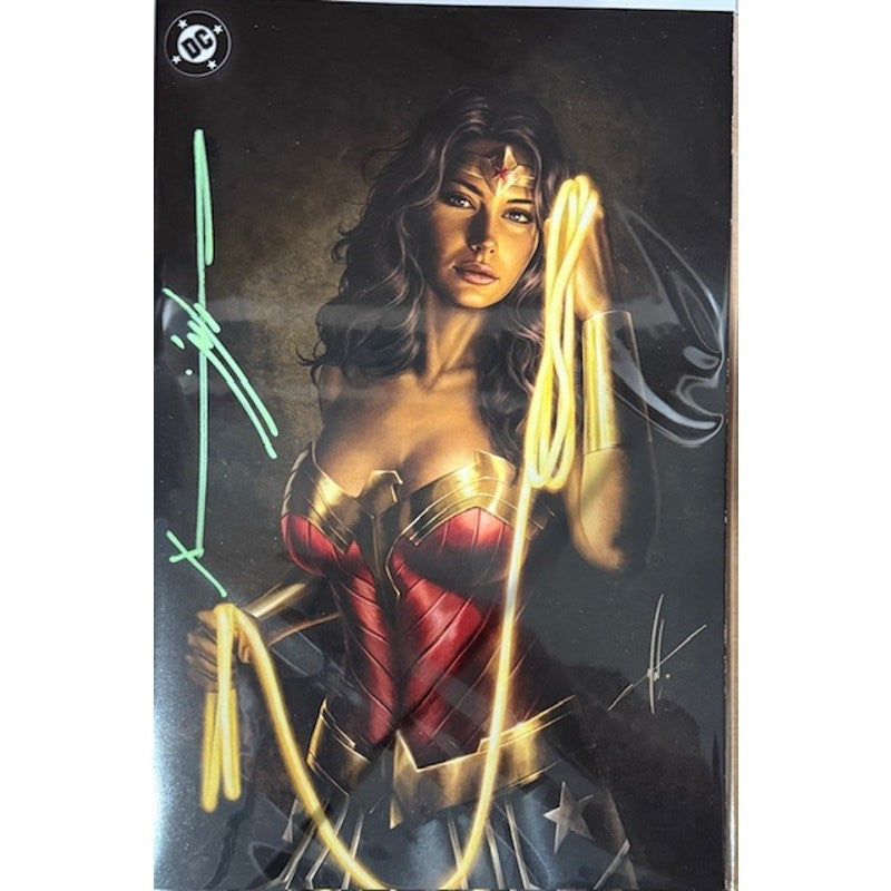 Wonder Woman #25 | Signed by Carla Cohen w/ COA | NYCC Foil Exclusive Variant